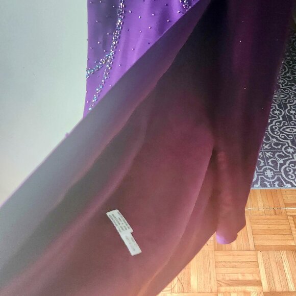 J7 - Exquisite Starburst Fully Beaded Beautiful Maxi Gown - slit in back - Picture 6 of 9